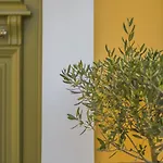 Апарт-отель Thea 4*