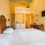 Thea Aparthotel 4*