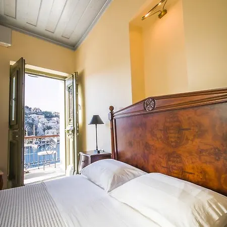 Aparthotel Thea Symi