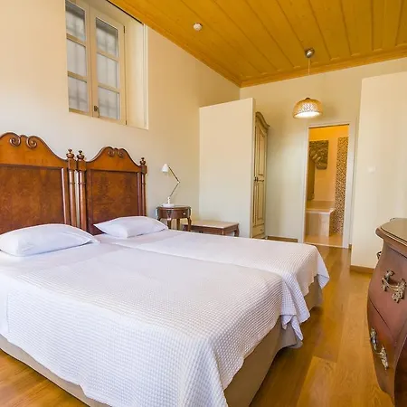 Aparthotel Thea Symi
