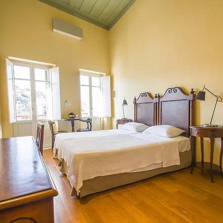 Lägenhetshotell Thea 4*