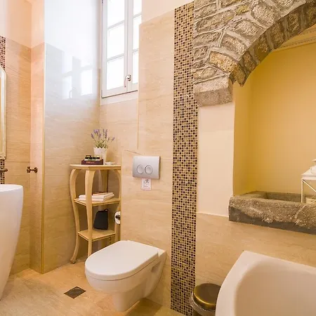 Aparthotel Thea Symi