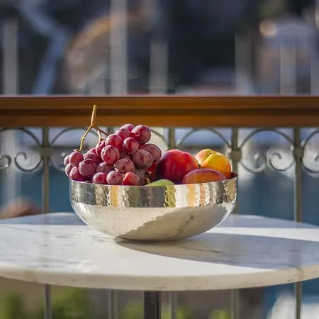 Lägenhetshotell Thea 4*