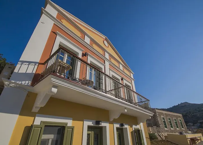 Aparthotel Thea Sými