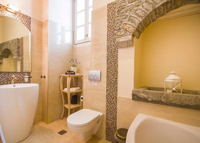 Lejlighedshotel Thea Simi